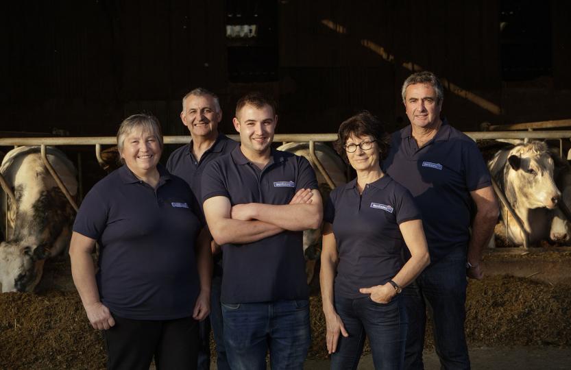 equipe-cooperl-groupement-eleveurs-bovins