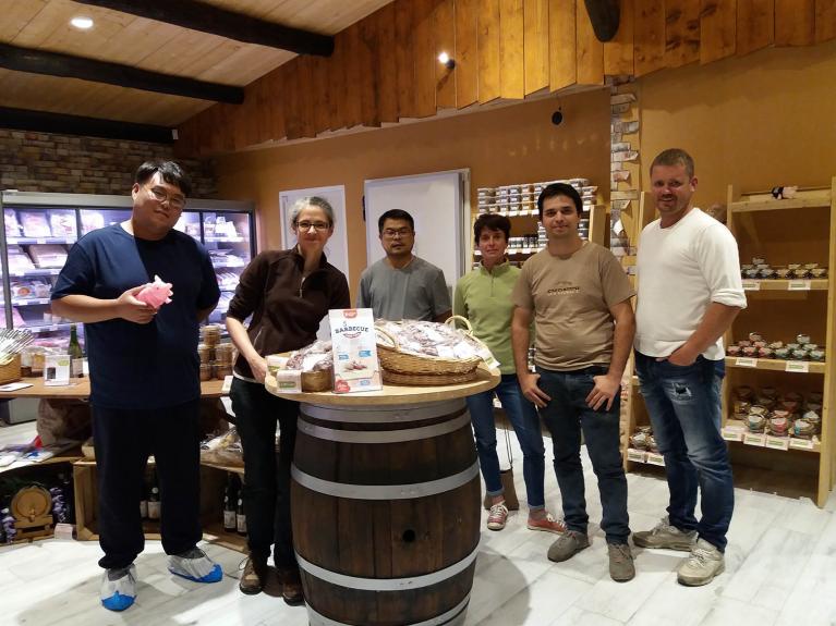 Visite d'un magasin à la ferme Coop chez vous